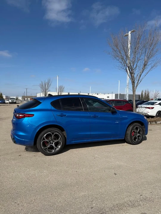 2022 Alfa Romeo Stelvio - Image 6 of 17
