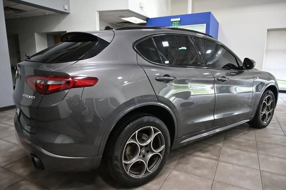 2022 Alfa Romeo Stelvio - Image 5 of 20