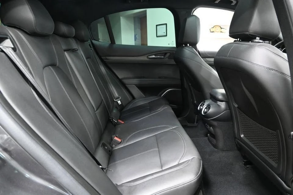 2022 Alfa Romeo Stelvio - Image 19 of 20