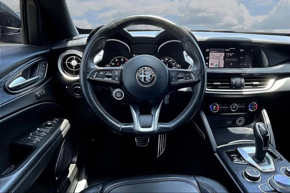2022 Alfa Romeo Stelvio - Image 8 of 20