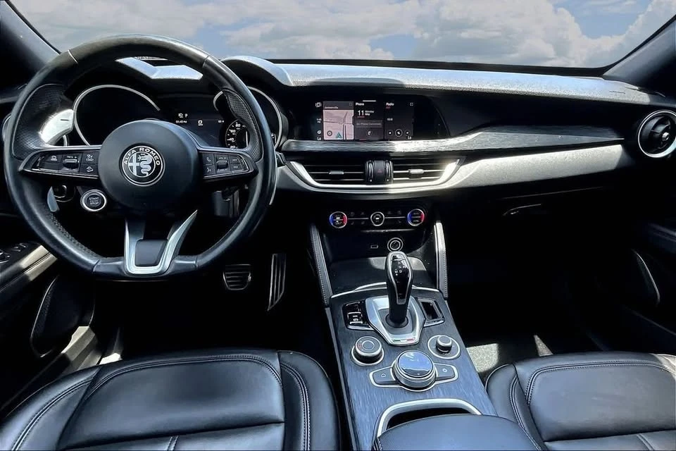 2022 Alfa Romeo Stelvio - Image 7 of 20