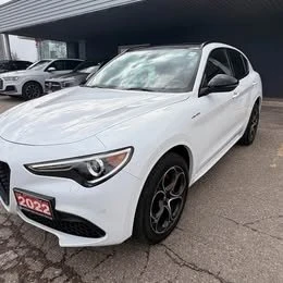 2022 Alfa Romeo Stelvio - Image 2 of 18
