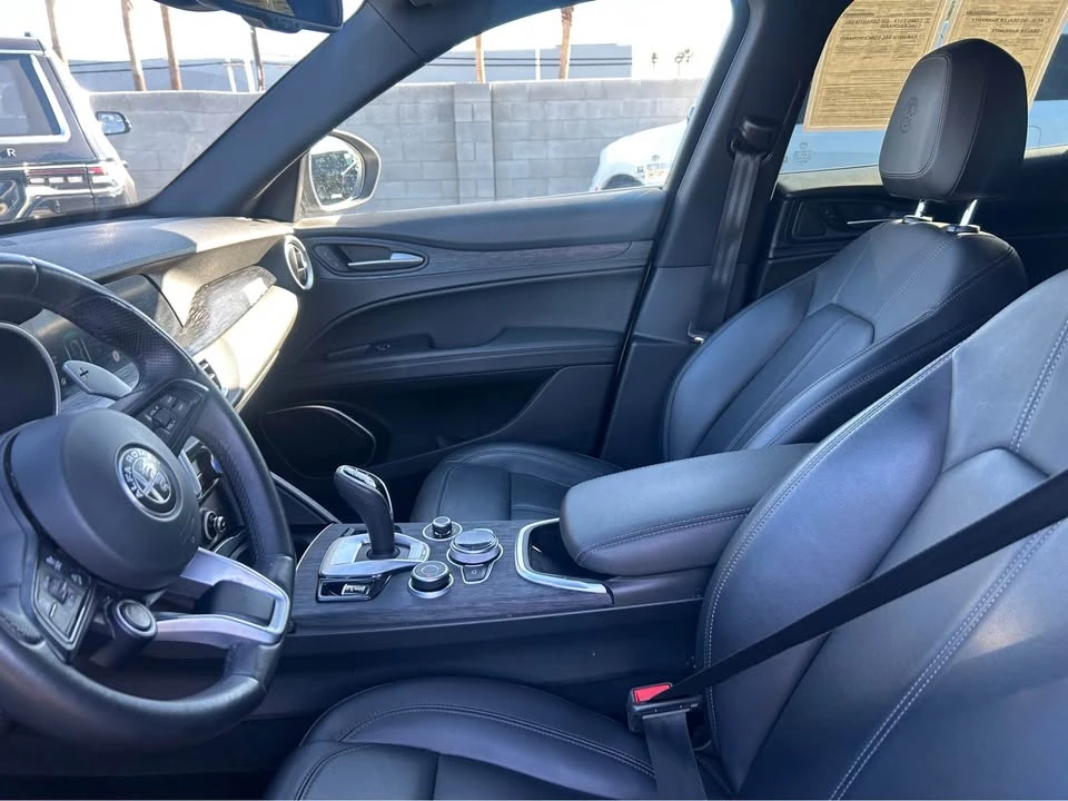 2022 Alfa Romeo Stelvio - Image 6 of 9