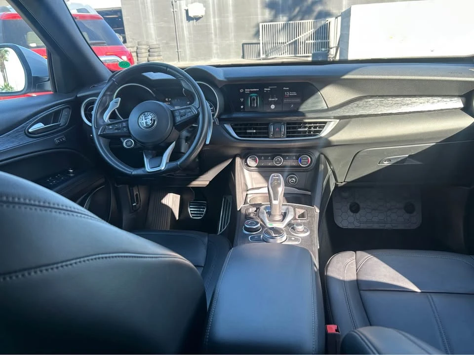 2022 Alfa Romeo Stelvio - Image 9 of 9