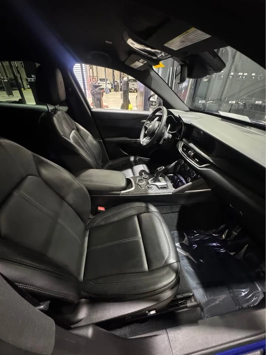 2022 Alfa Romeo Stelvio - Image 5 of 6