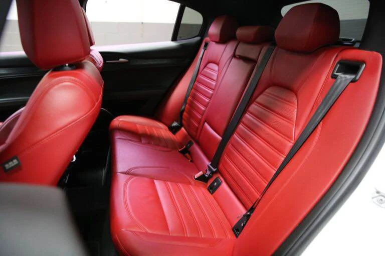 2022 Alfa Romeo Stelvio - Image 12 of 19