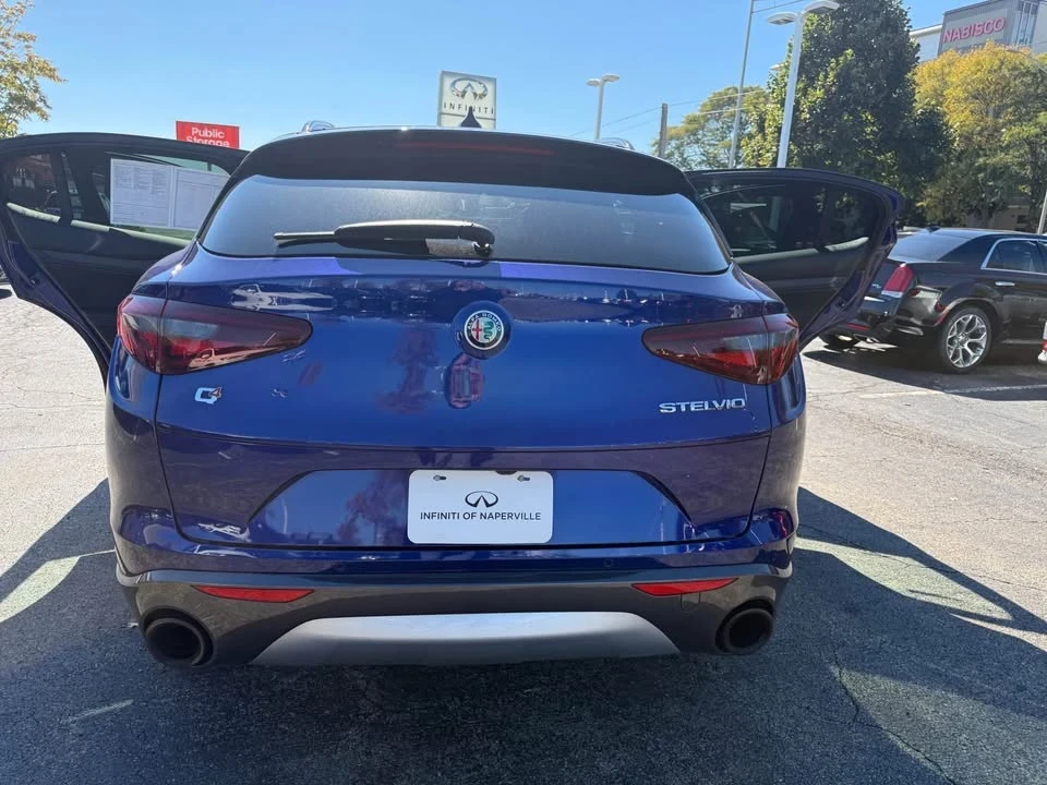 2022 Alfa Romeo Stelvio - Image 10 of 14
