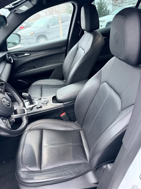 2022 Alfa Romeo Stelvio - Image 7 of 9