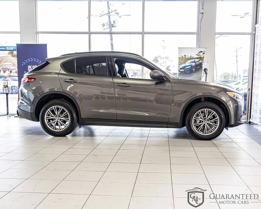2022 Alfa Romeo Stelvio - Image 10 of 20