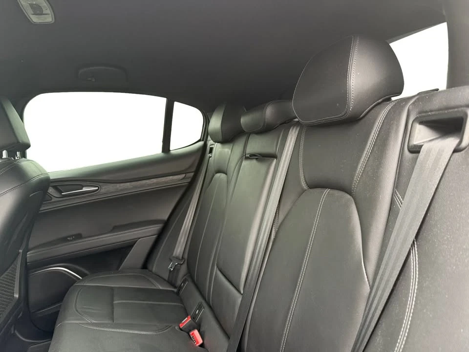 2022 Alfa Romeo Stelvio - Image 11 of 20