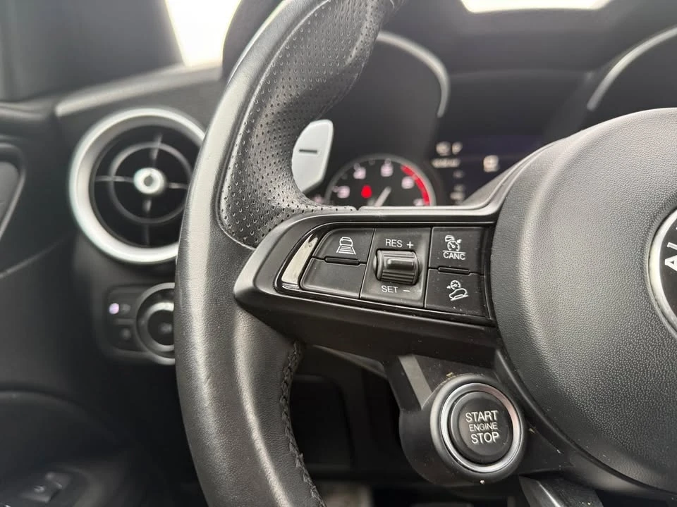 2022 Alfa Romeo Stelvio - Image 17 of 20