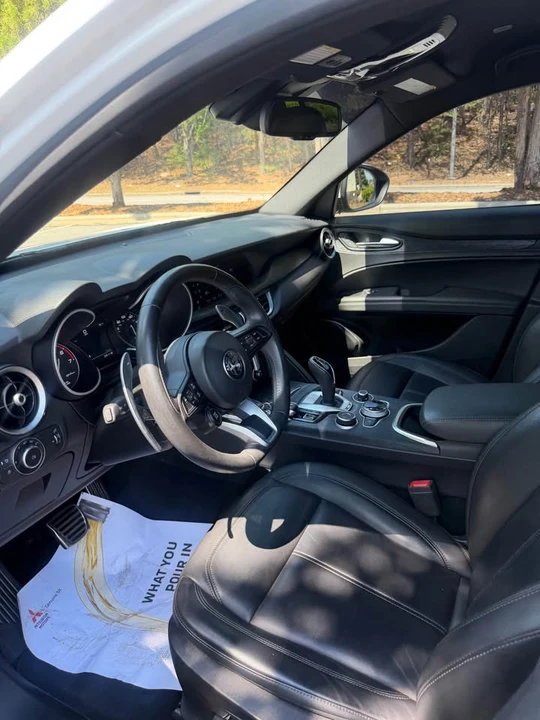 2022 Alfa Romeo Stelvio - Image 6 of 19