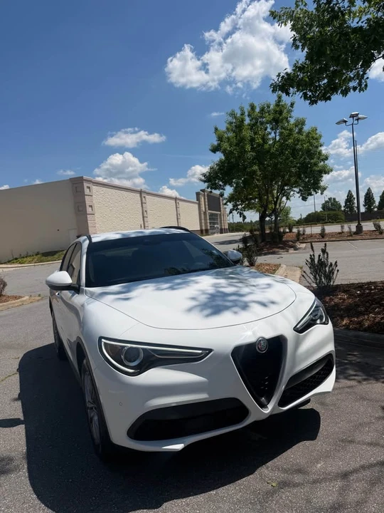 2022 Alfa Romeo Stelvio - Image 3 of 19