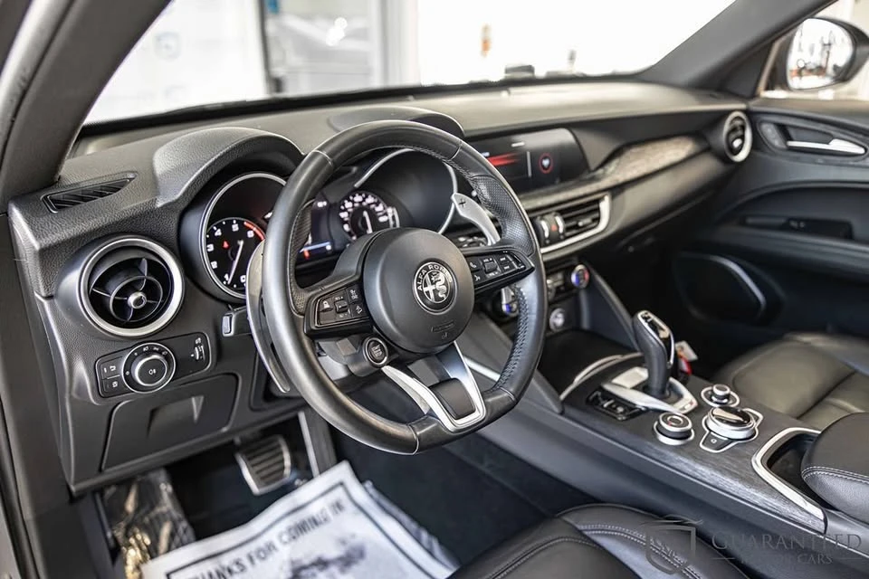 2022 Alfa Romeo Stelvio - Image 19 of 19