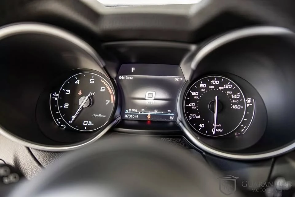 2022 Alfa Romeo Stelvio - Image 16 of 20