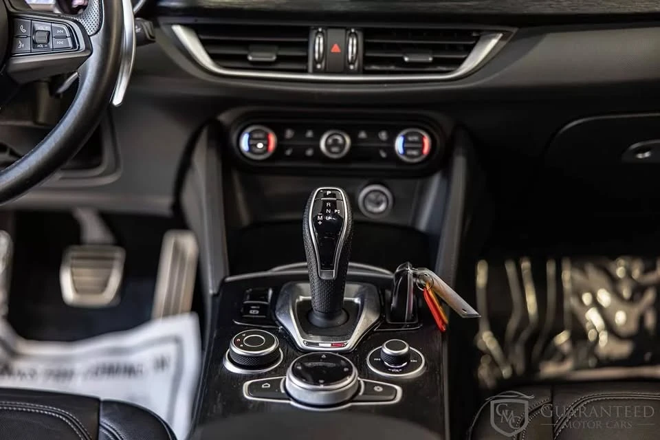 2022 Alfa Romeo Stelvio - Image 17 of 20