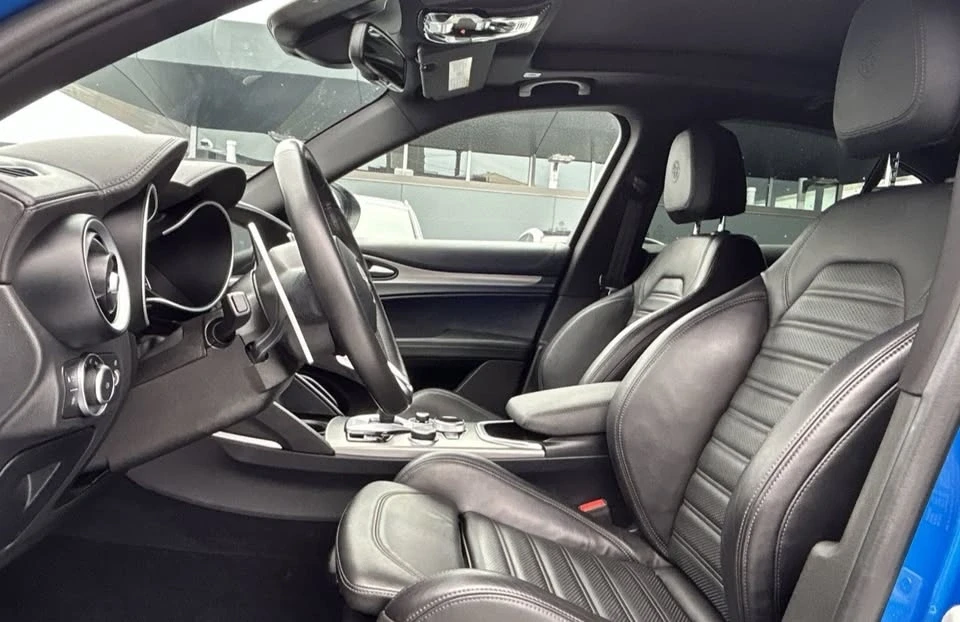 2022 Alfa Romeo Stelvio - Image 10 of 20