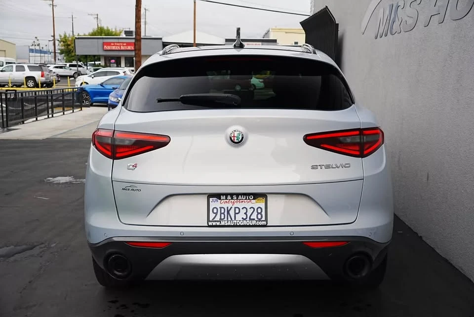 2022 Alfa Romeo Stelvio - Image 3 of 7