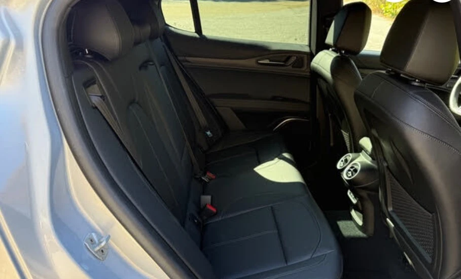 2022 Alfa Romeo Stelvio - Image 3 of 4