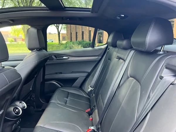 2022 Alfa Romeo Stelvio - Image 11 of 19