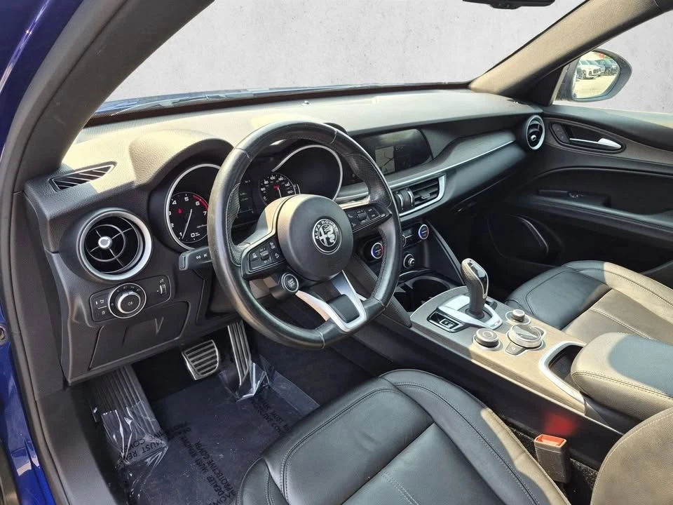 2022 Alfa Romeo Stelvio - Image 7 of 17
