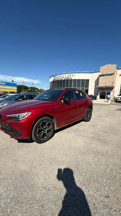 2022 Alfa Romeo Stelvio - Image 2 of 19