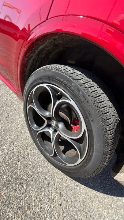 2022 Alfa Romeo Stelvio - Image 5 of 19