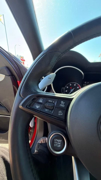 2022 Alfa Romeo Stelvio - Image 8 of 19