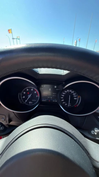 2022 Alfa Romeo Stelvio - Image 11 of 19