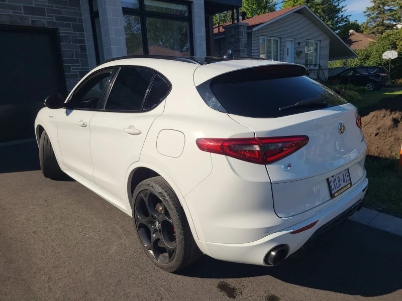 2022 Alfa Romeo Stelvio - Image 3 of 18