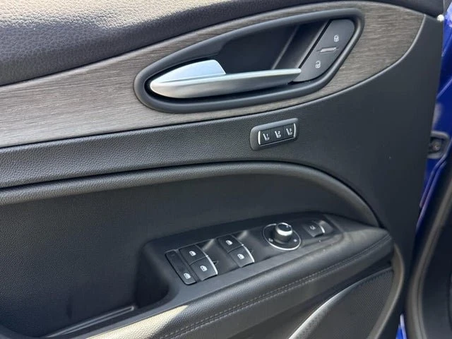 2022 Alfa Romeo Stelvio - Image 14 of 20