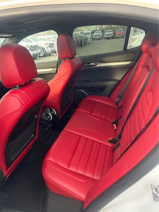 2022 Alfa Romeo Stelvio - Image 5 of 5