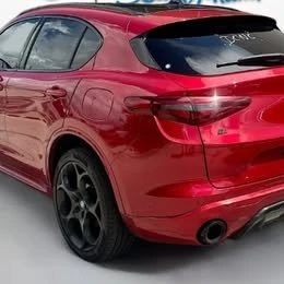2022 Alfa Romeo Stelvio - Image 4 of 13