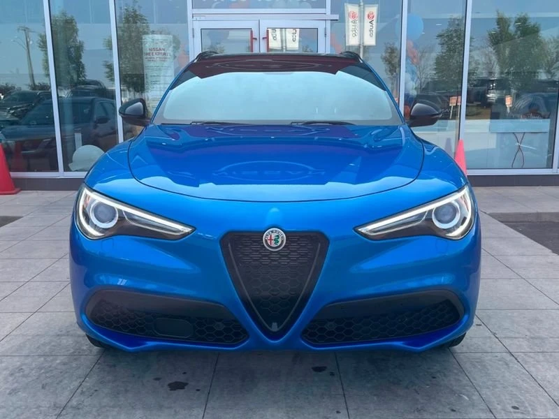 2022 Alfa Romeo Stelvio - Image 2 of 20
