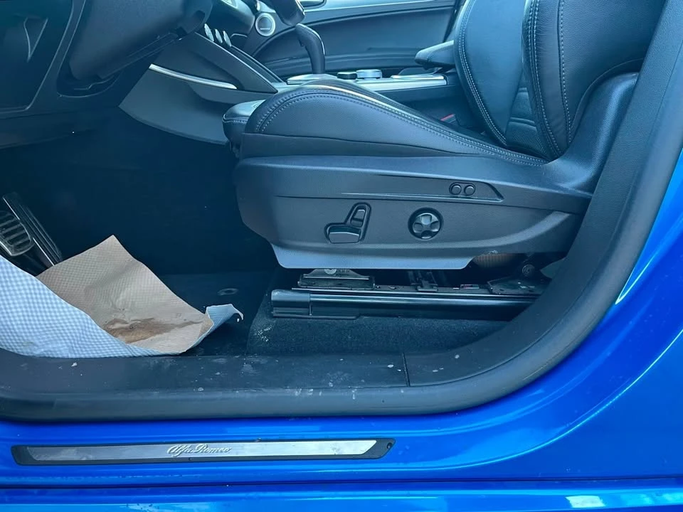 2022 Alfa Romeo Stelvio - Image 11 of 20
