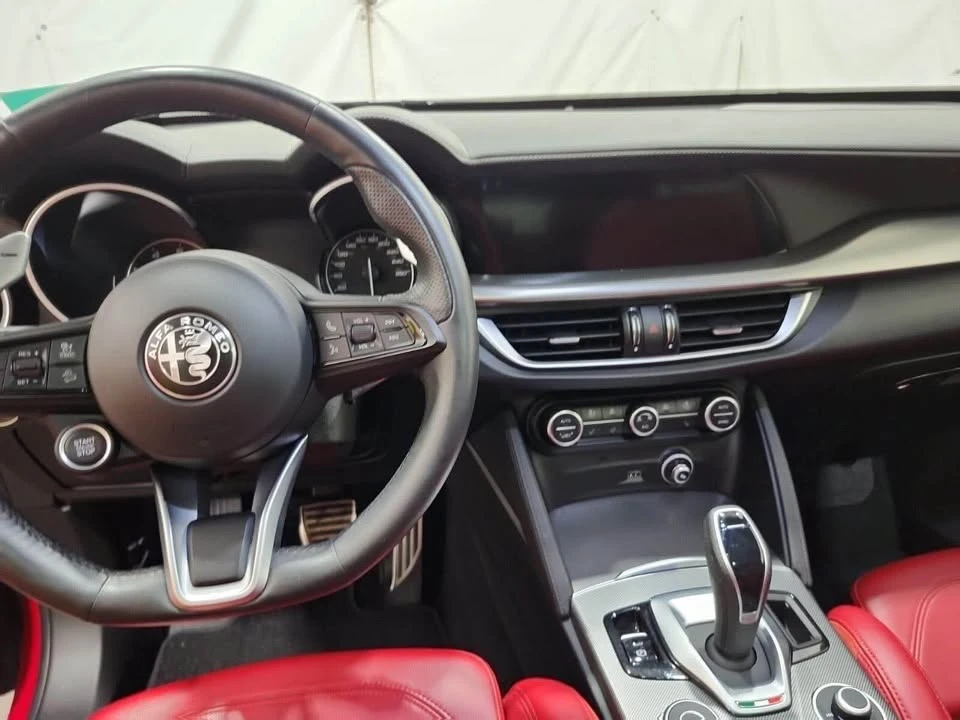 2022 Alfa Romeo Stelvio - Image 4 of 6