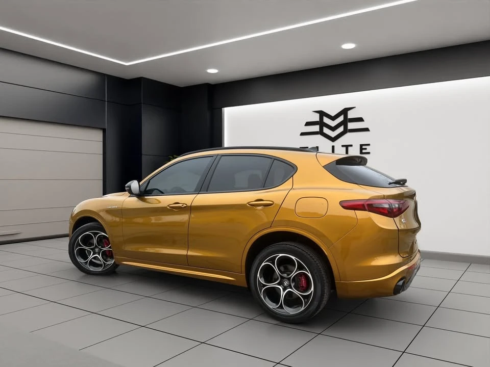 2022 Alfa Romeo Stelvio - Image 13 of 20