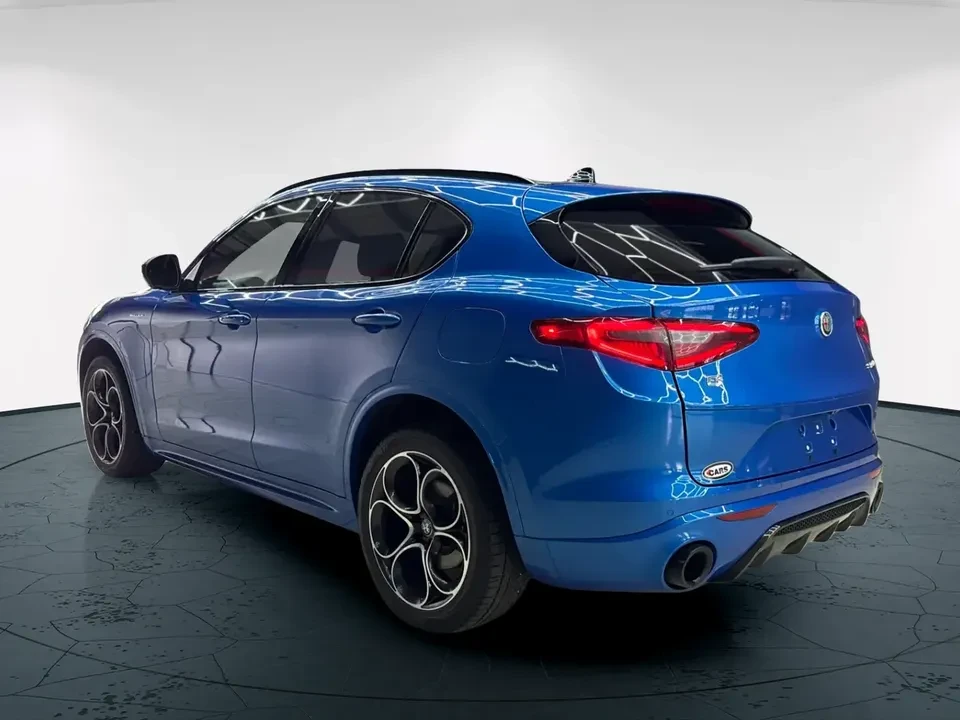 2022 Alfa Romeo Stelvio - Image 4 of 20