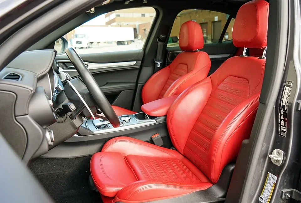 2022 Alfa Romeo Stelvio - Image 18 of 20
