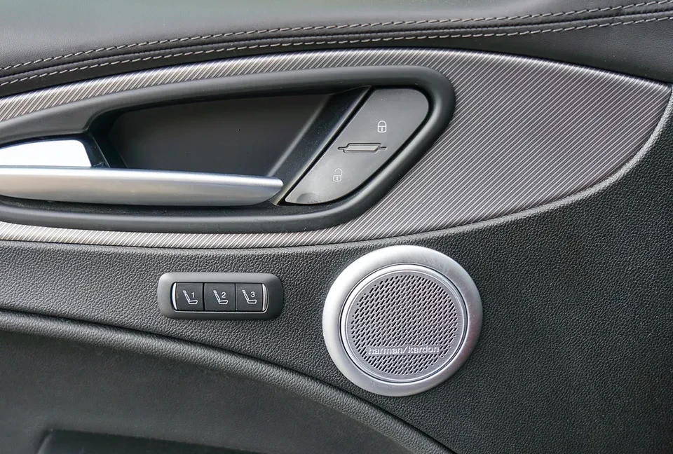 2022 Alfa Romeo Stelvio - Image 6 of 20