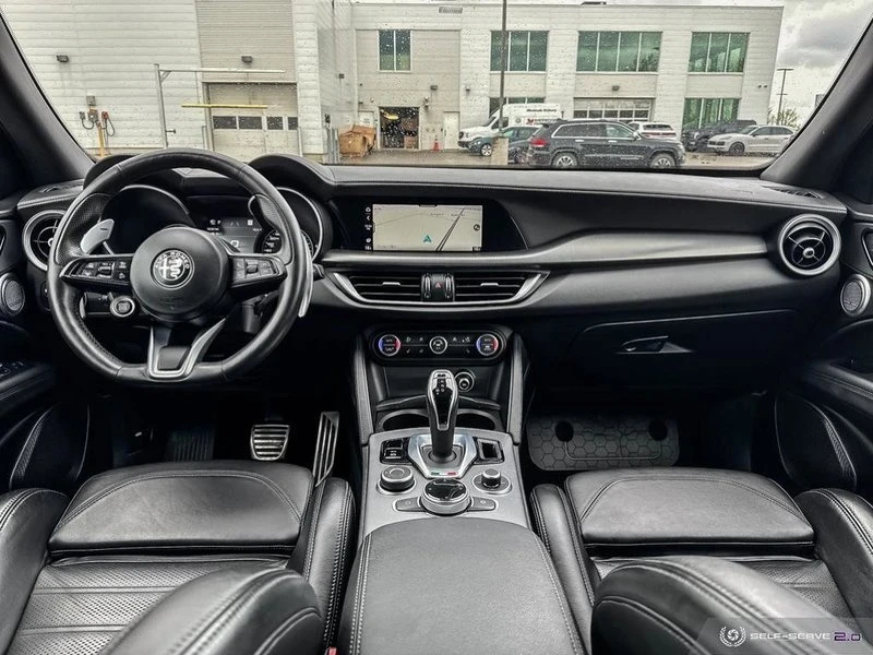 2022 Alfa Romeo Stelvio - Image 10 of 20