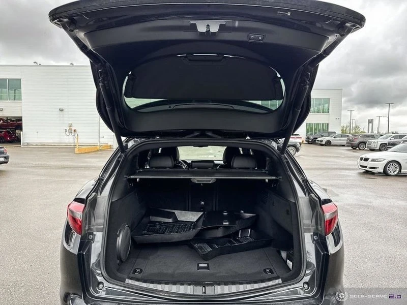 2022 Alfa Romeo Stelvio - Image 16 of 20