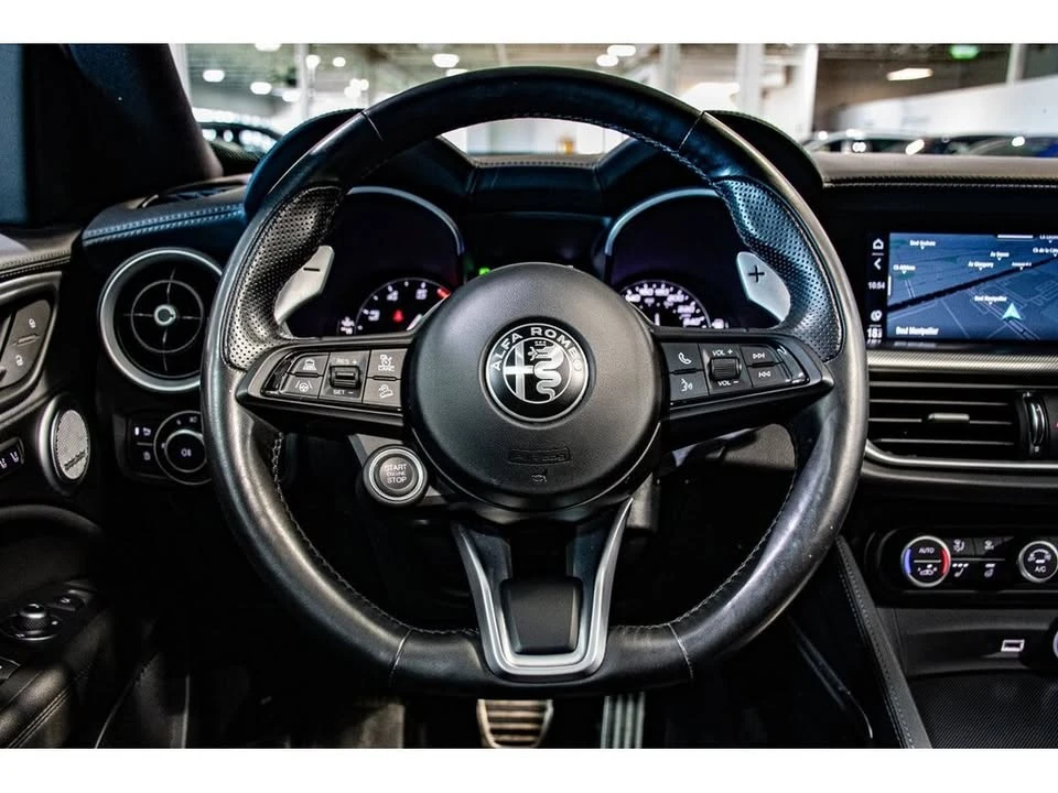 2022 Alfa Romeo Stelvio - Image 11 of 20