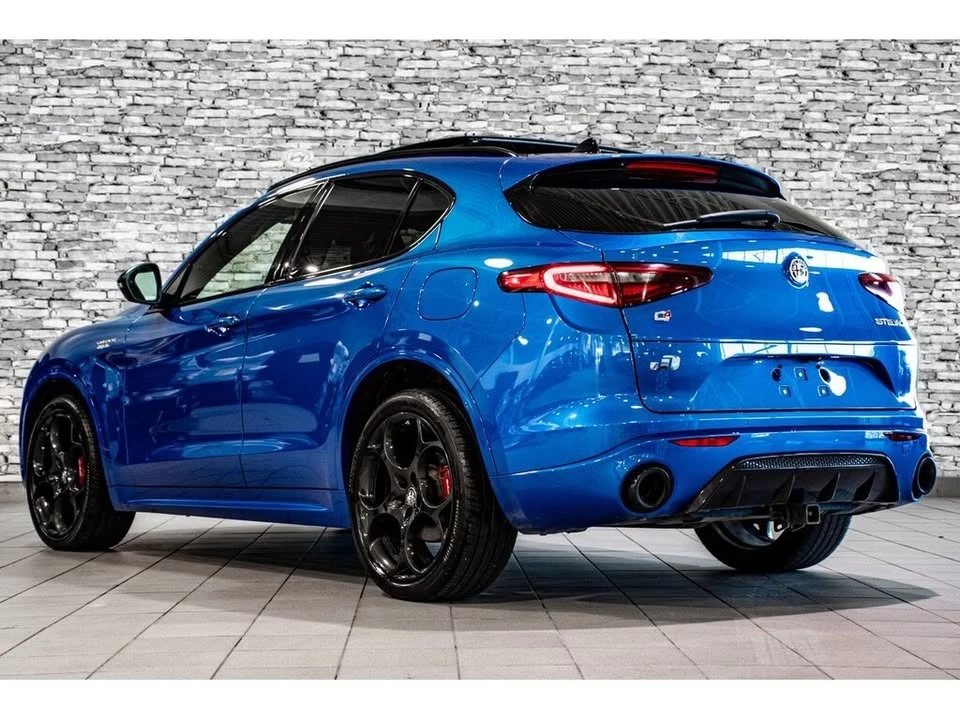 2022 Alfa Romeo Stelvio - Image 2 of 20
