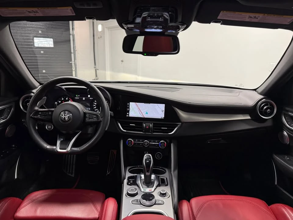 2022 Alfa Romeo Giulia - Image 20 of 20