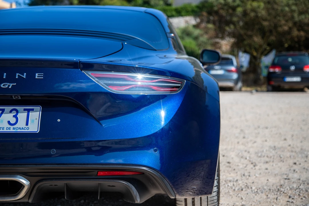2022 Alpine A110 (2017-Present) - Image 15 of 31