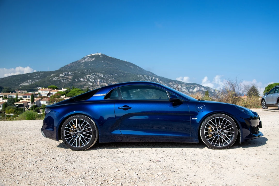 2022 Alpine A110 (2017-Present) - Image 7 of 31