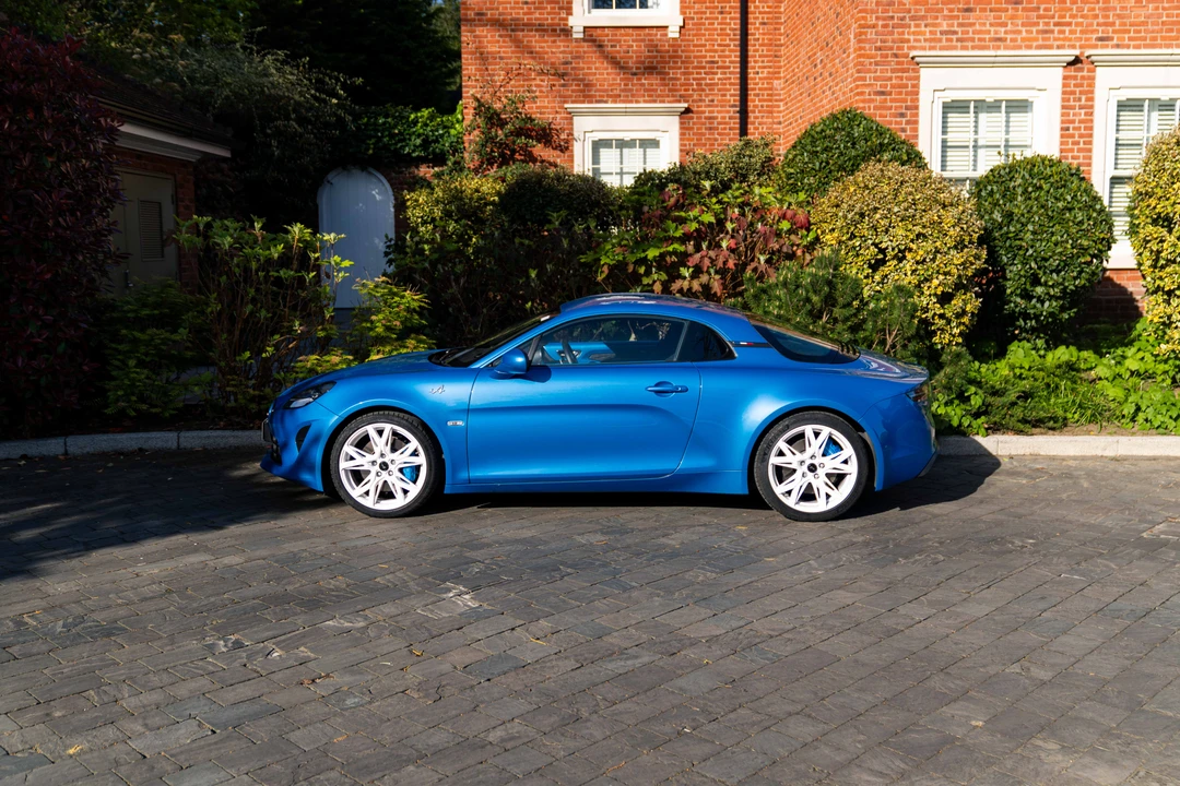 2022 Alpine A110 (2017-Present) - Image 4 of 31