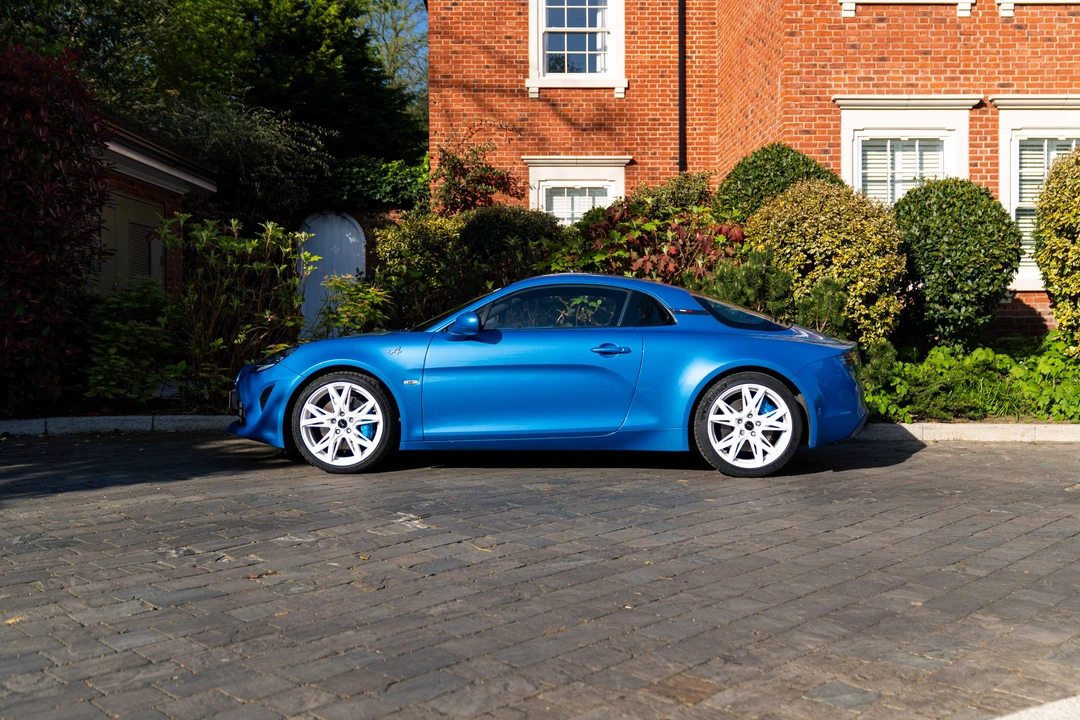 2022 Alpine A110 (2017-Present) - Image 12 of 31