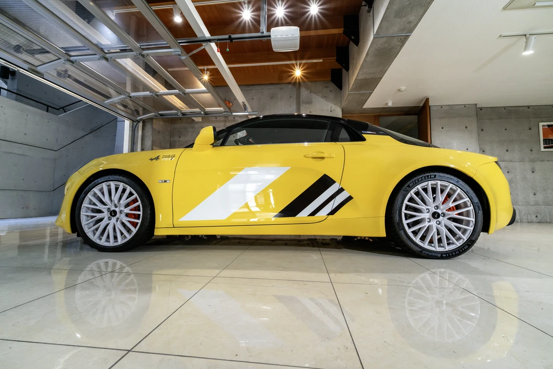 2022 Alpine A110 (2017-Present) - Image 23 of 31
